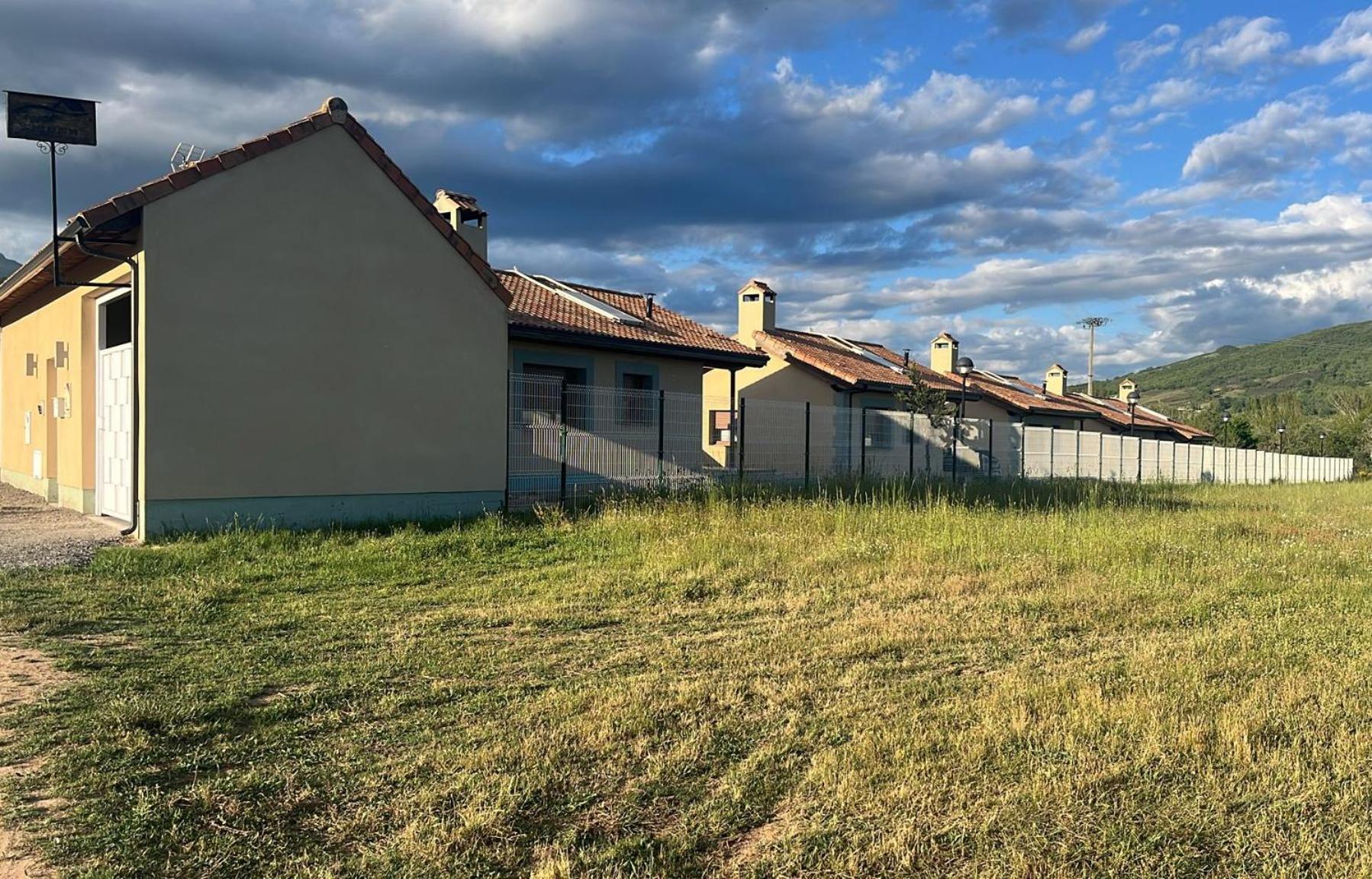 Casas Rurales Cuatro Valles Naredo de Fenar Eksteriør billede